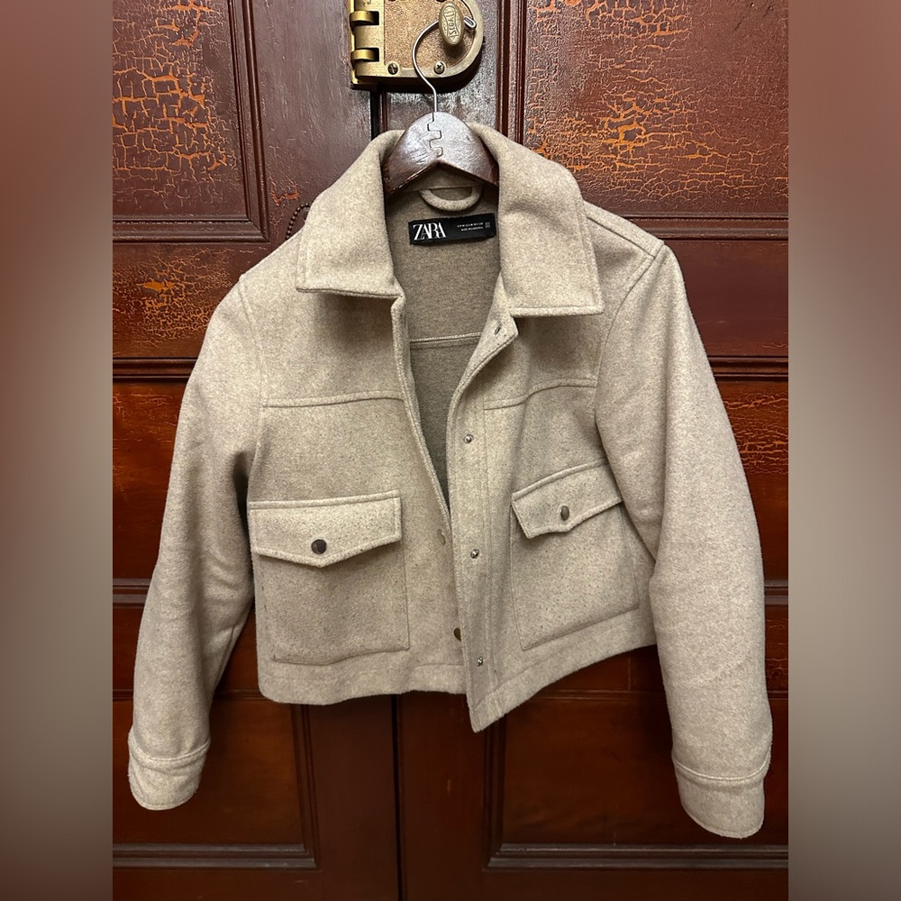 Zara Jacket - Picture 4 of 6